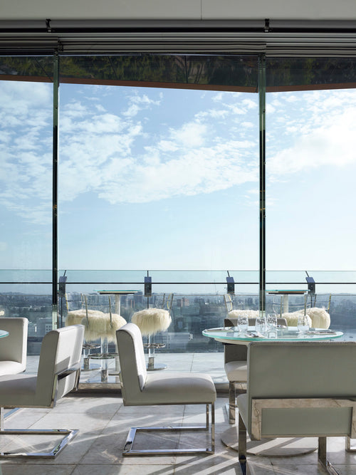 Clear structural balustrading 